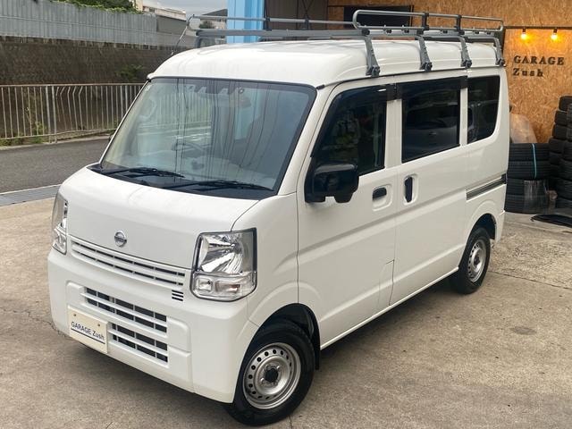 Nissan NV100CLIPPER VAN 2022 — фото автомобиля