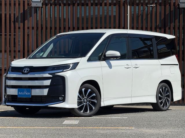 Toyota NOAH 2026 — фото автомобиля 1
