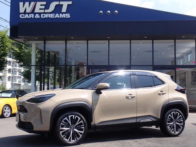 Toyota YARIS CROSS 2023 — фото автомобиля