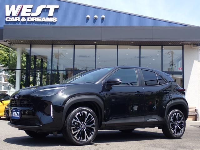 Toyota YARIS CROSS 2026 — фото автомобиля