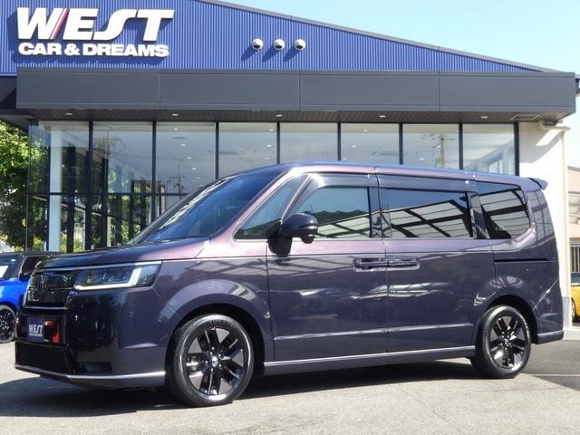 Honda STEPWAGON 2022 — фото автомобиля 1