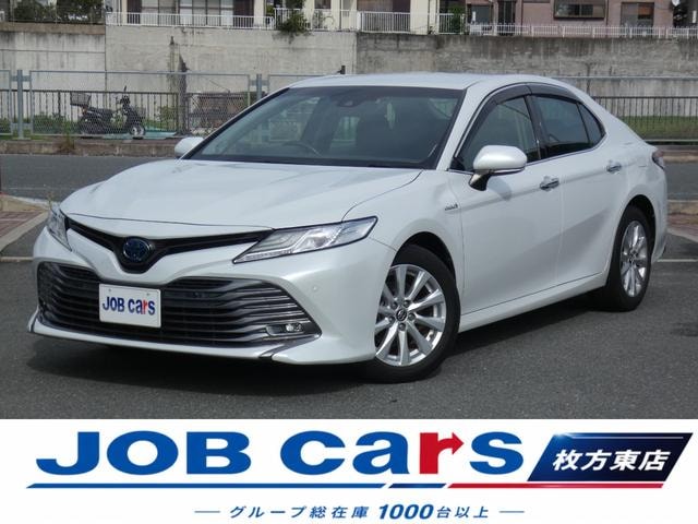 Toyota CAMRY 2019 — фото автомобиля 1