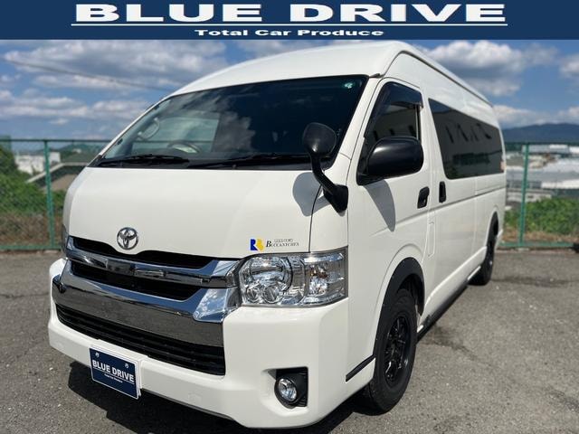 Toyota HIACE VAN 2018 — фото автомобиля 1