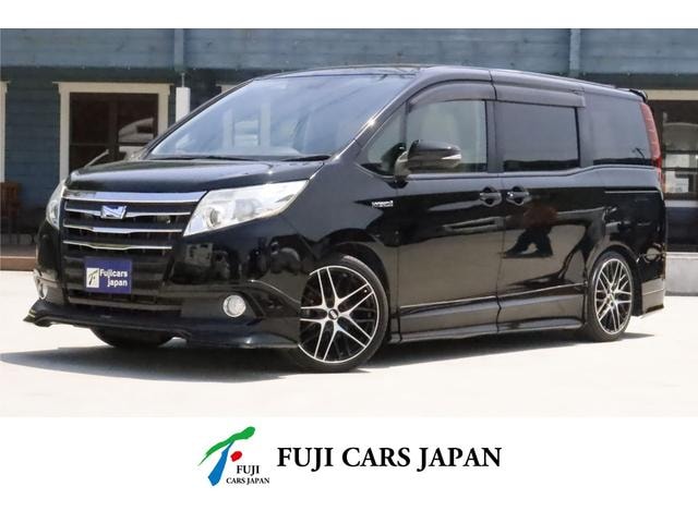 Toyota NOAH 2014 — фото автомобиля 1
