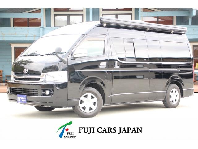Toyota HIACE VAN 2010 — фото автомобиля 1