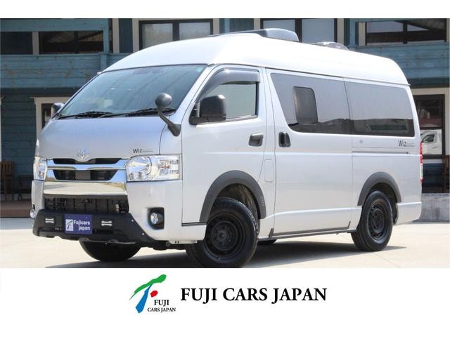 Toyota HIACE VAN 2022 — фото автомобиля