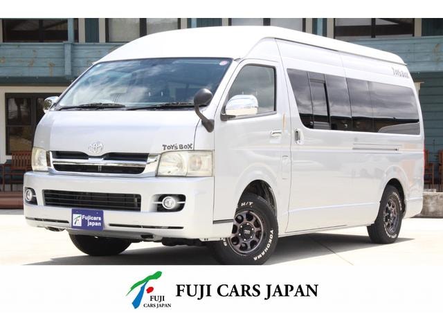Toyota HIACE VAN 2008 — фото автомобиля 1