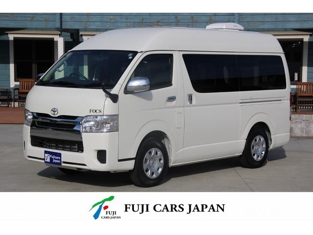 Toyota HIACE VAN 2020 — фото автомобиля