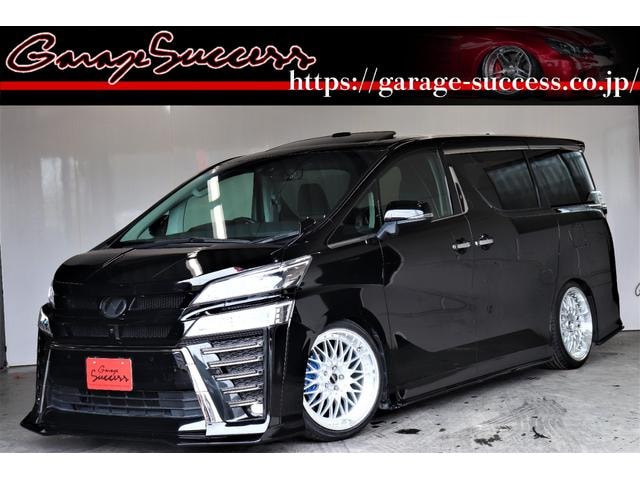 Toyota VELLFIRE 2019 — фото автомобиля 1