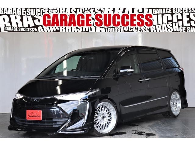 Toyota ESTIMA 2016 — фото автомобиля