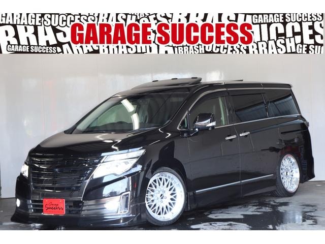 Nissan ELGRAND 2014 — фото автомобиля