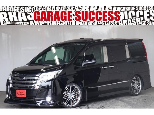 Toyota NOAH 2015 — фото автомобиля 1
