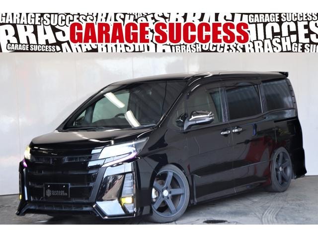 Toyota NOAH 2018 — фото автомобиля 1