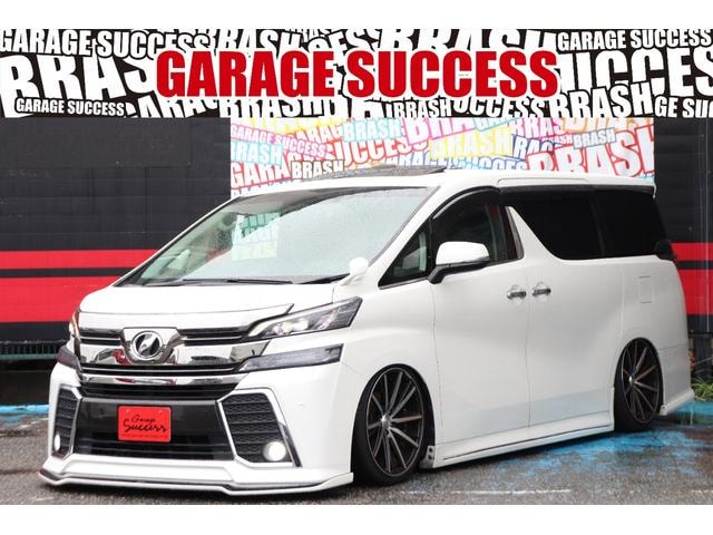 Toyota VELLFIRE 2016 — фото автомобиля 1