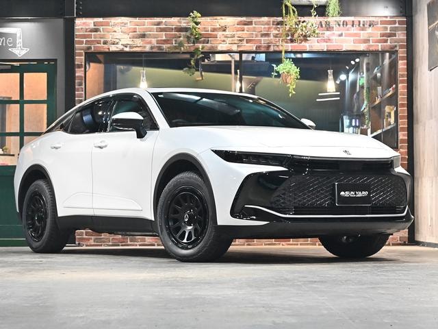 Toyota CROWN CROSSOVER 2024 — фото автомобиля 1
