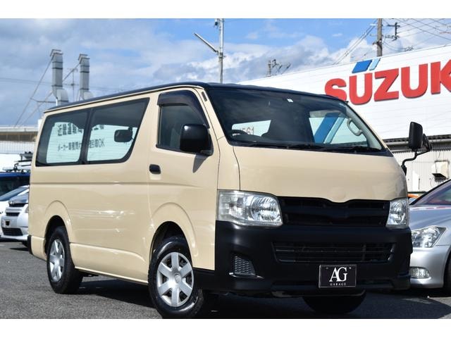 Toyota REGIUS ACE VAN 2011 — фото автомобиля 1