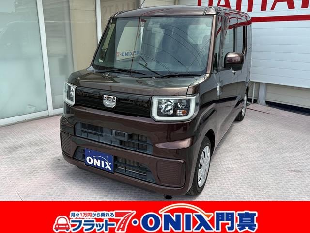 Daihatsu WAKE 2014 — фото автомобиля 1