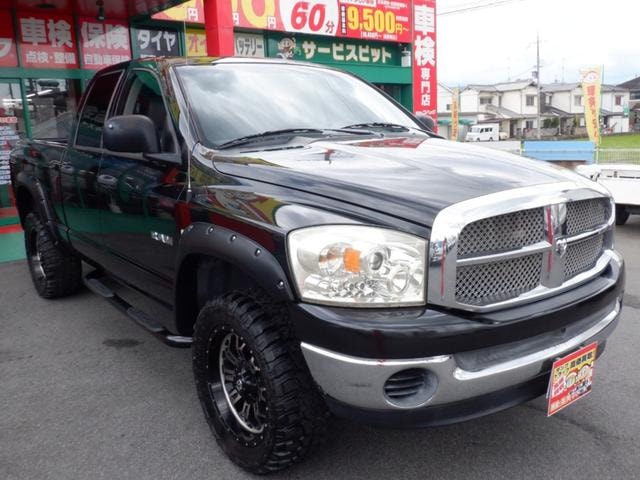 Dodge RAM 2012 — фото автомобиля 1