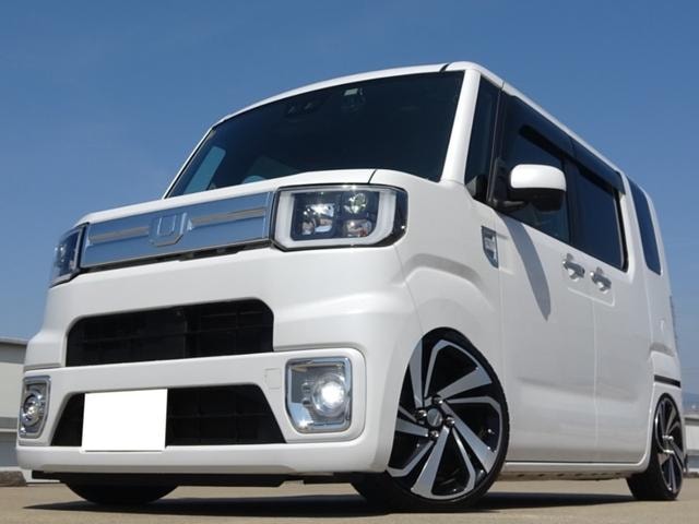 Daihatsu WAKE 2020 — фото автомобиля