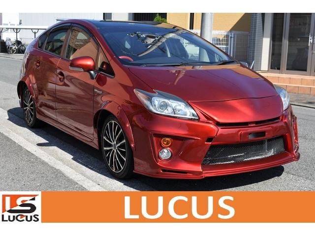 Toyota PRIUS 2013 — фото автомобиля 1