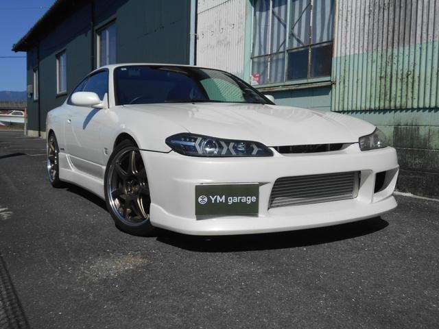 Nissan SILVIA 2002 — фото автомобиля