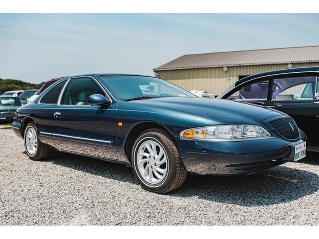 Lincoln MARK VIII 1997 — фото автомобиля