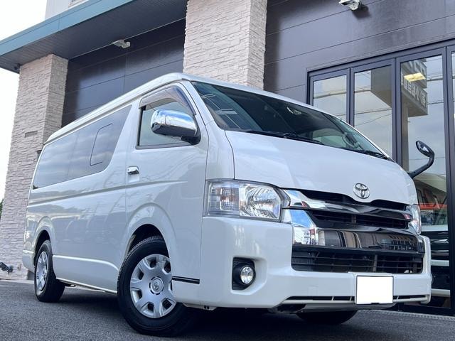 Toyota HIACE WAGON 2017 — фото автомобиля 1