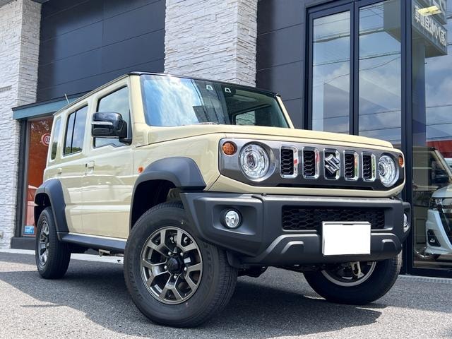 Suzuki JIMNY NOMADE 2026 — фото автомобиля 1