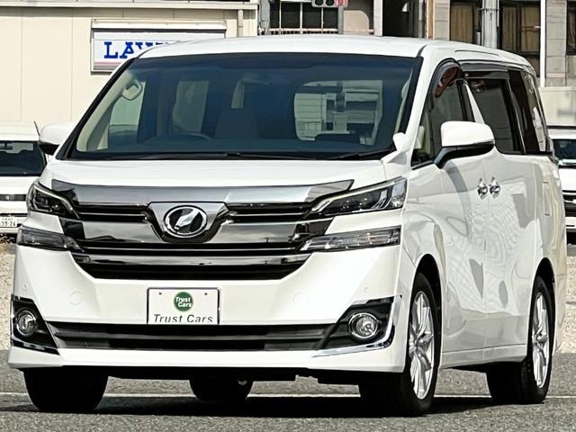 Toyota VELLFIRE 2015 — фото автомобиля 1