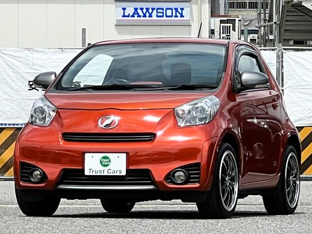 Toyota IQ 2011 — фото автомобиля