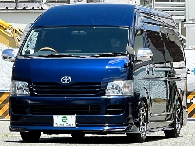 Toyota HIACE COMMUTER 2007 — фото автомобиля