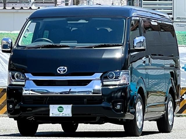 Toyota HIACE WAGON 2026 — фото автомобиля