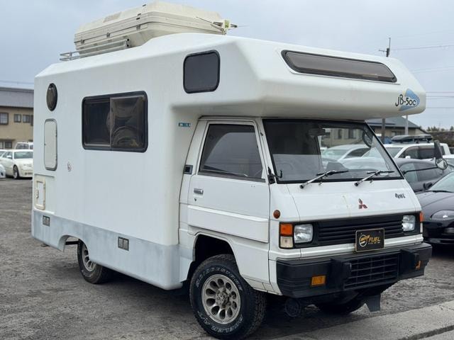 Mitsubishi DELICA TRUCK 1993 — фото автомобиля
