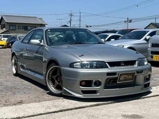Nissan SKYLINE 1995 — фото автомобиля