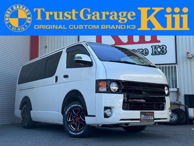 Toyota HIACE VAN 2011 — фото автомобиля