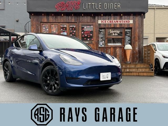 Tesla MODEL Y 2023 — фото автомобиля 1