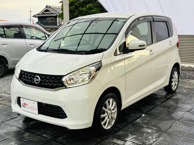 Nissan DAYZ 2015 — фото автомобиля