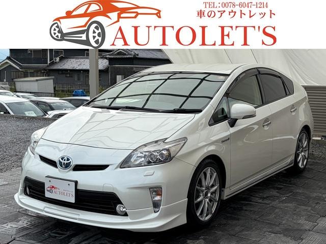 Toyota PRIUS 2014 — фото автомобиля 1