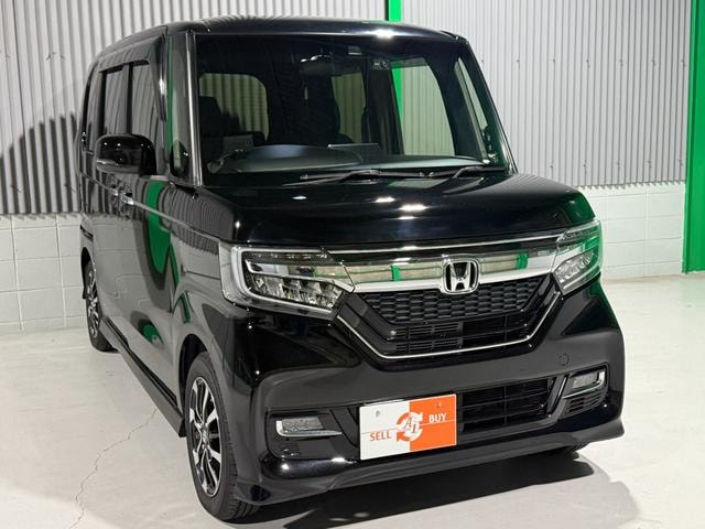 Honda N-BOX CUSTOM 2018 — фото автомобиля