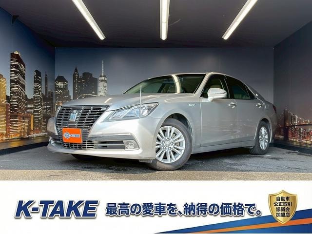 Toyota CROWN HYBRID 2013 — фото автомобиля