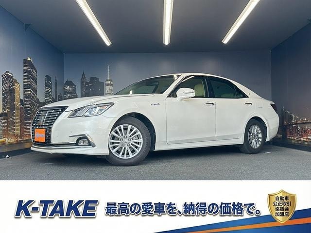 Toyota CROWN HYBRID 2016 — фото автомобиля