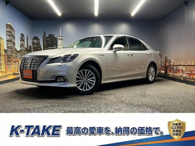 Toyota CROWN HYBRID 2017 — фото автомобиля