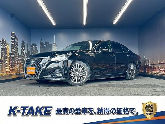 Toyota CROWN HYBRID 2017 — фото автомобиля 1