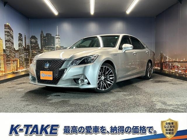 Toyota CROWN HYBRID 2013 — фото автомобиля