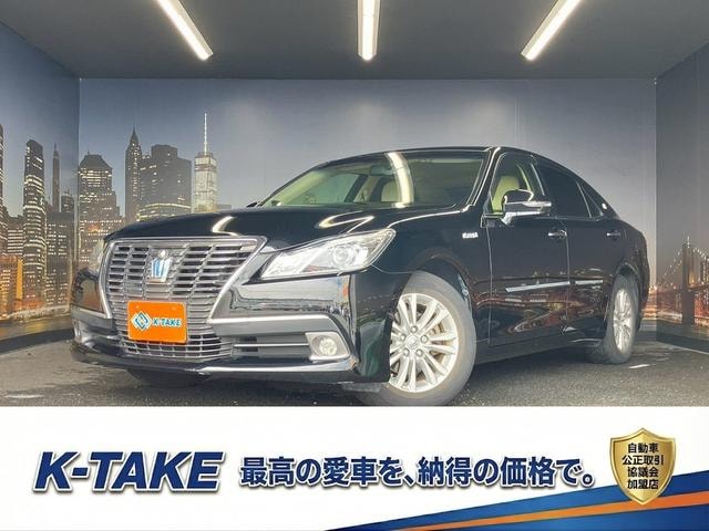 Toyota CROWN HYBRID 2013 — фото автомобиля