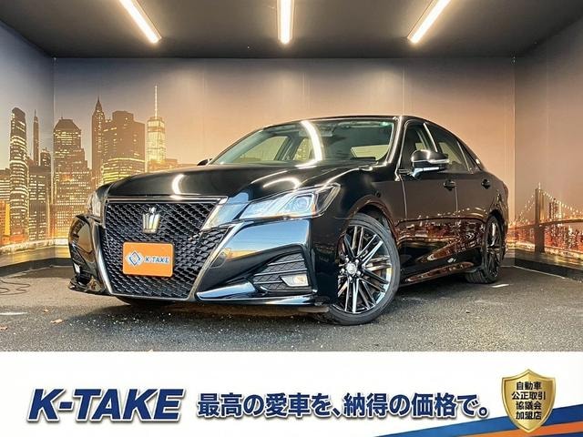 Toyota CROWN 2015 — фото автомобиля 1