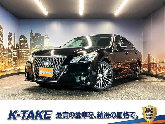 Toyota CROWN HYBRID 2014 — фото автомобиля