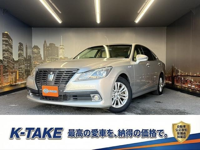 Toyota CROWN HYBRID 2013 — фото автомобиля