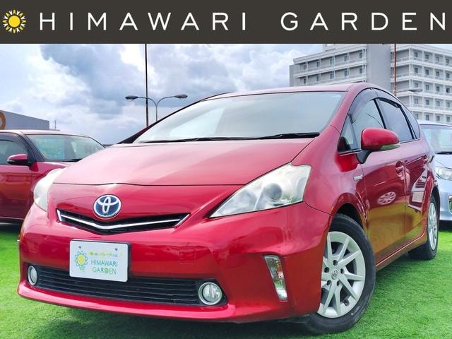 Toyota PRIUS ALPHA 2013 — фото автомобиля