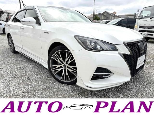Toyota CROWN HYBRID 2017 — фото автомобиля 1